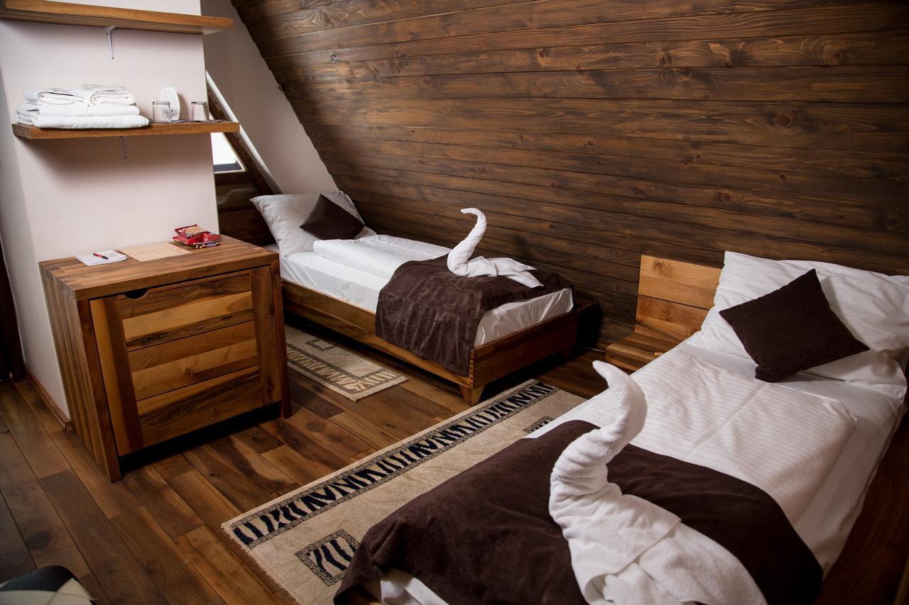 Hotel Babino Brdo Derventa Exterior photo
