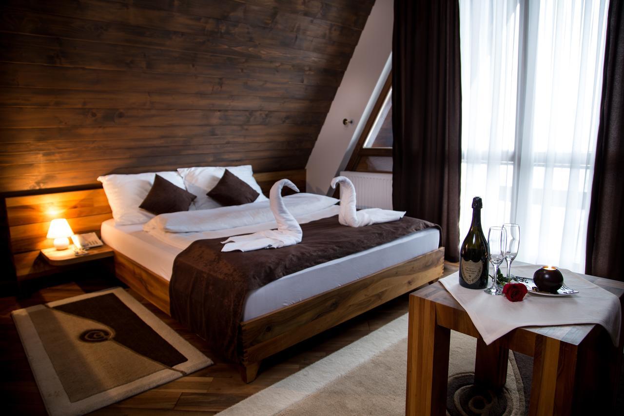 Hotel Babino Brdo Derventa Exterior photo